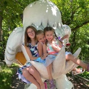 Meet your Posher, Erika